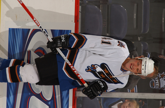 92102-013 mike farrell