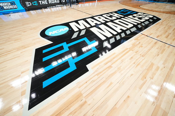 032124-004 march madness logo