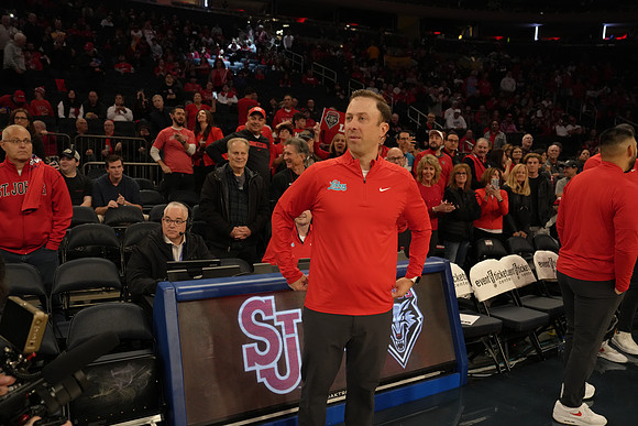 111724-024 richard pitino